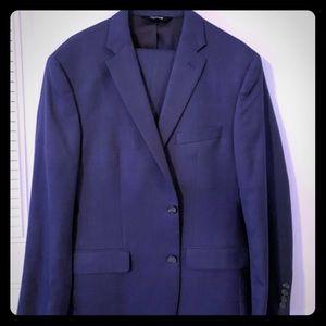 Tailored Fit 42R Suit